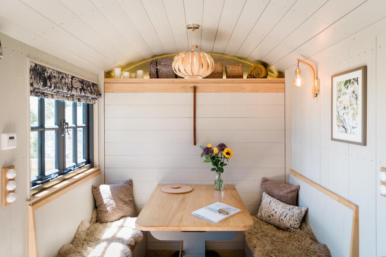 Boutique Cornish Shepherd'S Hut With Hot Tub لاونسستون المظهر الخارجي الصورة
