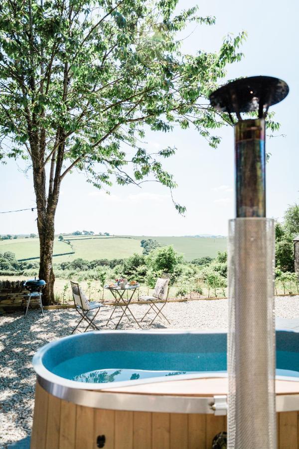 Boutique Cornish Shepherd'S Hut With Hot Tub لاونسستون المظهر الخارجي الصورة